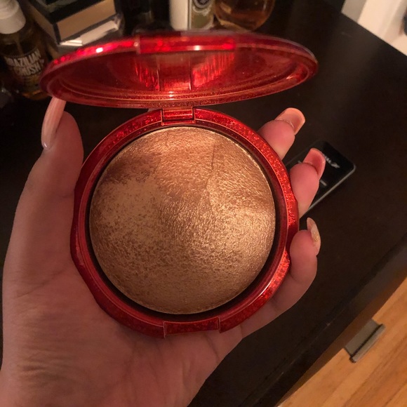 Patrick Starrr x Mac Cosmetics Highlighter - Picture 2 of 3